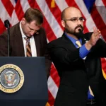 Teleprompter insider trading