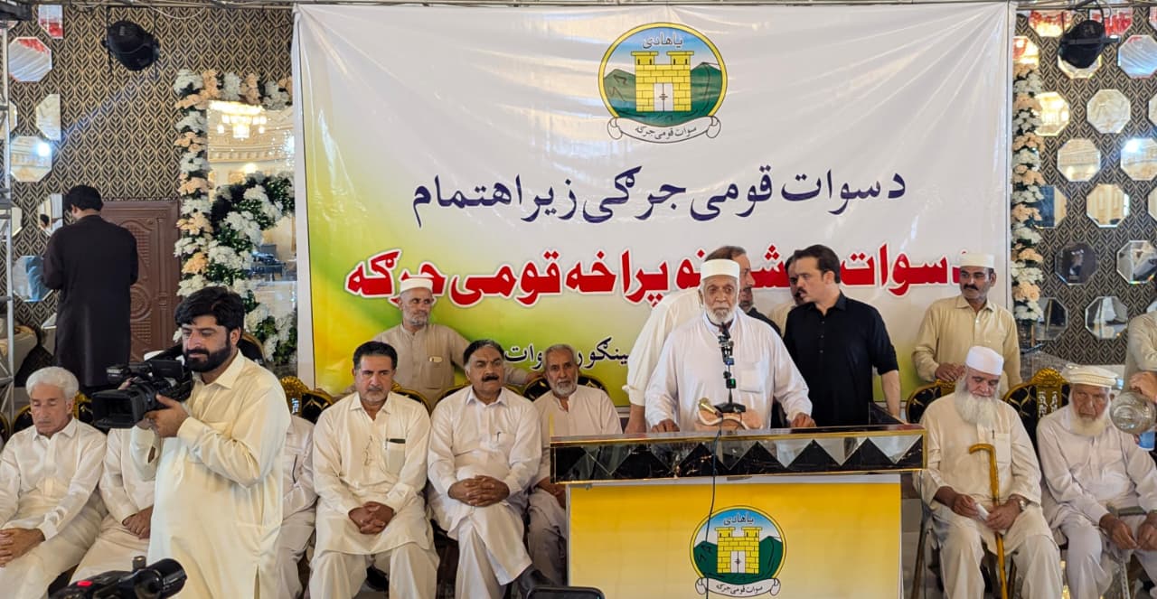 Swat jirga rejects military operation, warns of Islamabad march