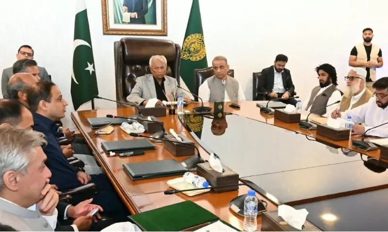 Goods transporters postpone nationwide strike for 40 days