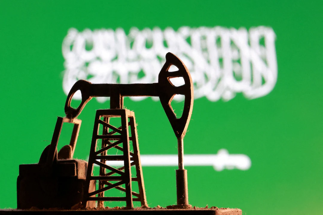 Saudi Arabia cuts November oil prices for Asia to six-year low