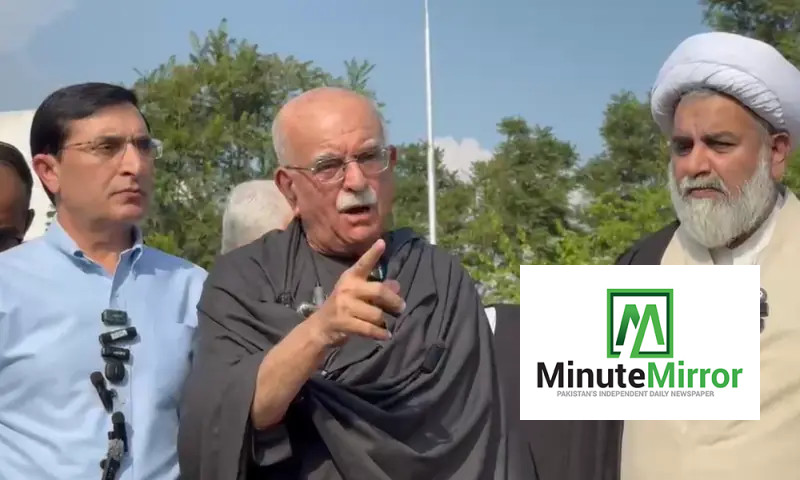 Achakzai slams centre over KP governor’s rule