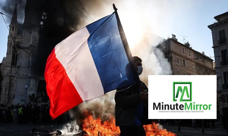 France deploys 70,000 police as fresh protests raise fears of violence